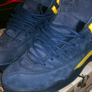 Jordan 12's Michigan
